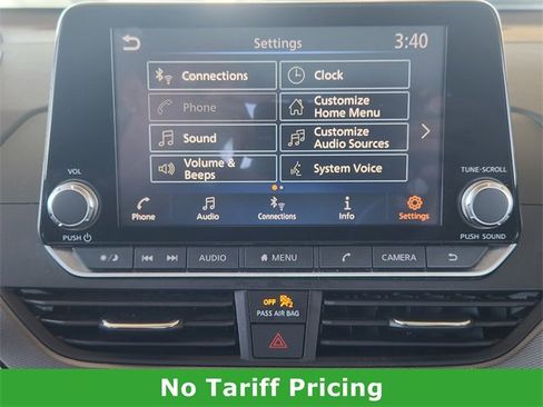 Used 2024 Nissan Altima 2.5 SR image 17