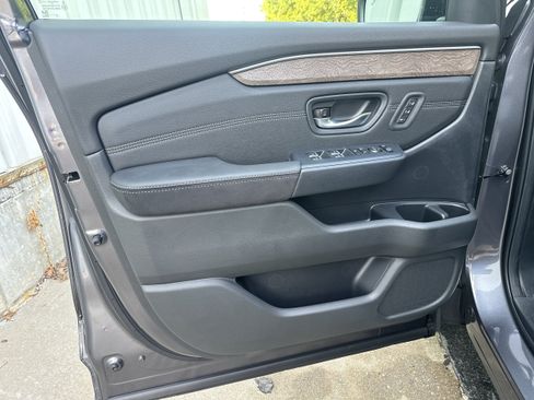 New 2026 Honda Pilot Elite image 8