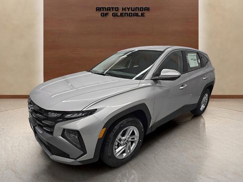 New 2026 Hyundai Tucson SE image 2