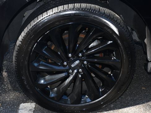 Used 2021 Lincoln Navigator L Reserve image 25