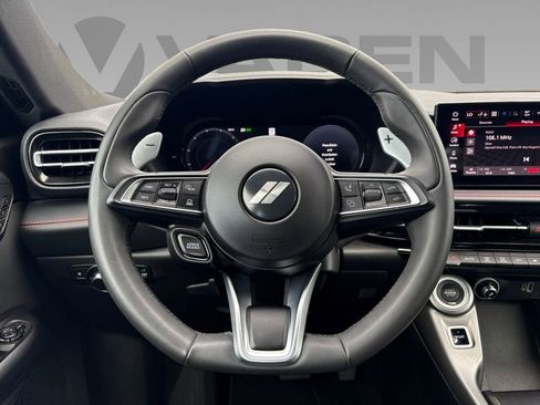 Used 2024 Dodge Hornet R/T image 11