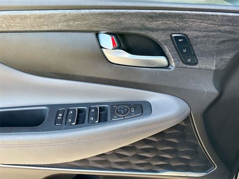 Used 2020 Hyundai Santa Fe Limited FWD image 18