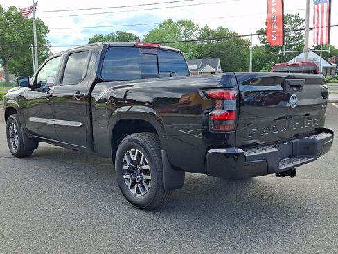New 2026 Nissan Frontier SV AWD/4WD image 3