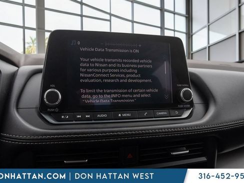 Used 2023 Nissan Rogue SV FWD image 7