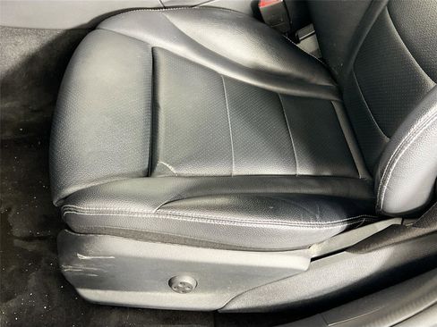 Used 2017 Mercedes-Benz C 300 4MATIC Sedan image 18