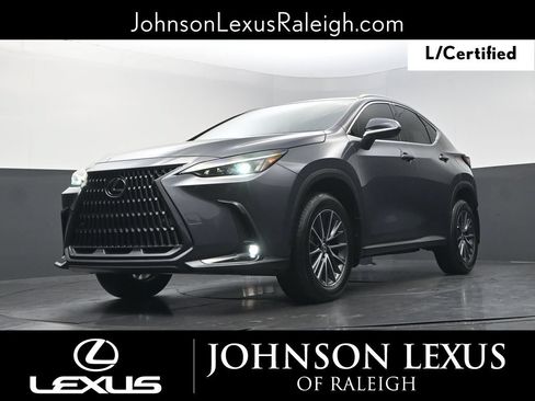 Used 2023 Lexus NX 250 FWD w/ Towing Package (2000 Lbs) image 18