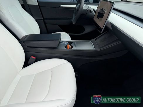 Used 2023 Tesla Model Y Performance AWD/4WD image 14