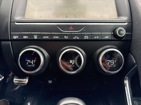 Used 2020 Jaguar E-PACE Checkered Flag image 16