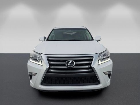 Used 2018 Lexus GX 460 w/ Navigation Package AWD/4WD image 2