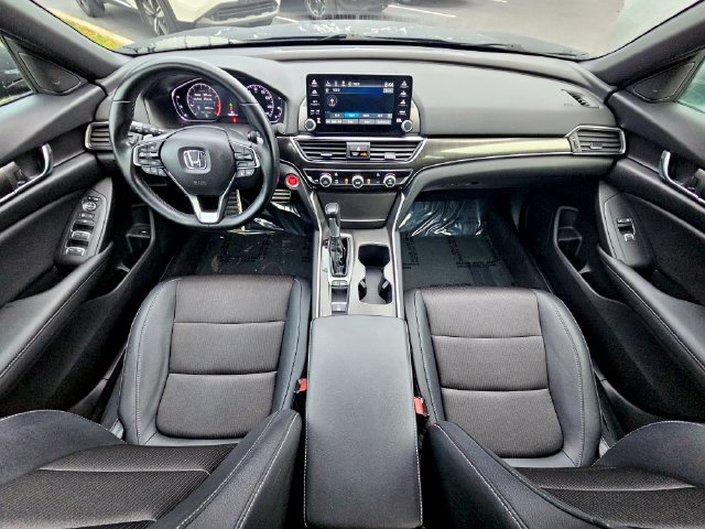 Used 2020 Honda Accord Sport image 29