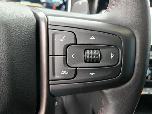 Used 2024 GMC Sierra 1500 AT4X image 16