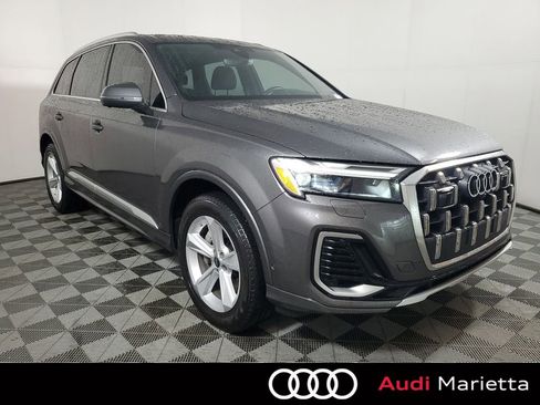 Used 2025 Audi Q7 2.0T Premium w/ Convenience Package image 1