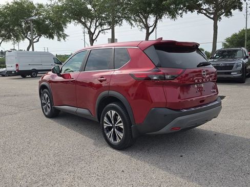 Certified 2023 Nissan Rogue SV AWD/4WD image 6