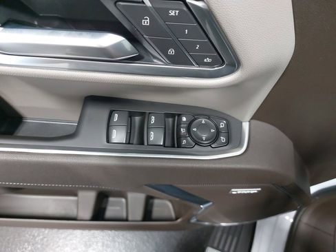 New 2026 GMC Sierra 3500 SLT w/ SLT Premium Package image 30