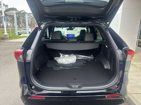 Used 2025 Toyota RAV4 XSE image 14