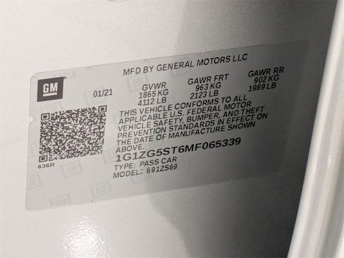 Used 2021 Chevrolet Malibu RS image 35