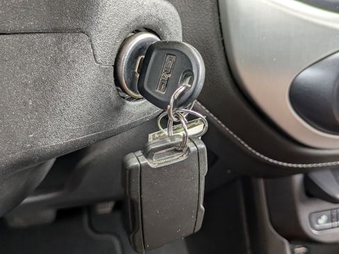 Used 2022 GMC Canyon Elevation w/ Elevation Premium Package image 21