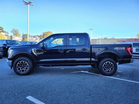 Used 2022 Ford F150 XLT image 2
