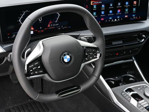 New 2026 BMW 330i Sedan w/ Premium Package image 9