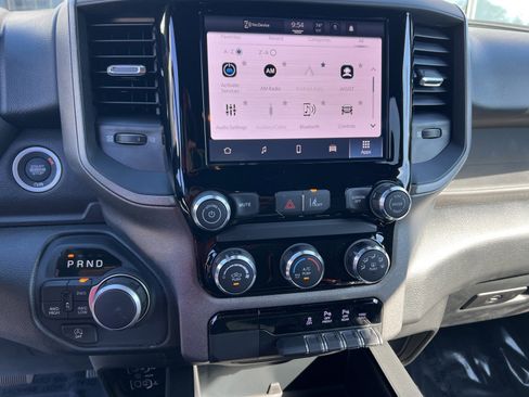 New 2025 RAM 1500 Tradesman w/ Night Edition AWD/4WD image 17