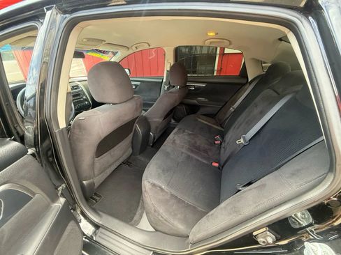 Used 2014 Nissan Altima 2.5 S FWD image 5