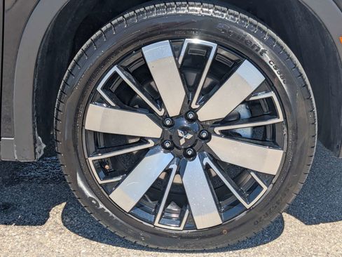Used 2025 Mitsubishi Outlander SE AWD/4WD image 11