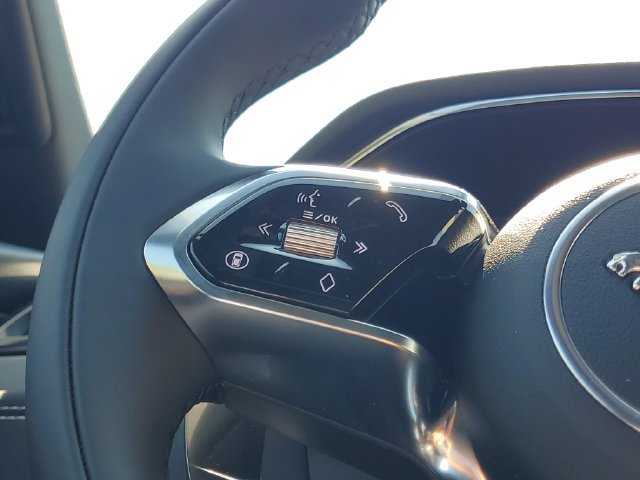 New 2026 Jaguar F-PACE R-Dynamic S AWD/4WD image 27