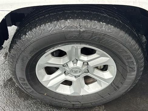 Used 2024 Toyota 4Runner SR5 image 36