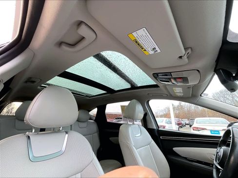 Used 2023 Hyundai Tucson Limited image 36