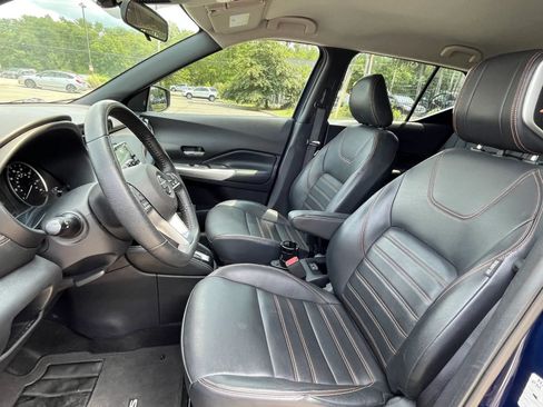Used 2020 Nissan Kicks SR FWD image 20