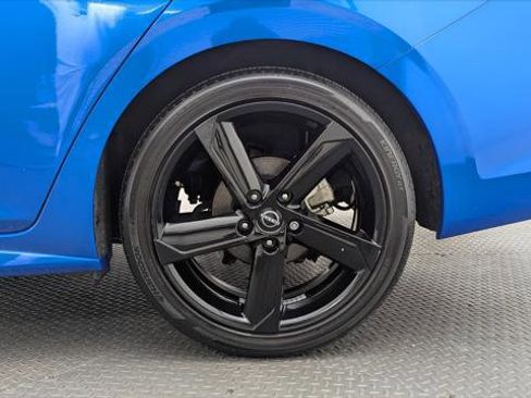 Used 2024 Nissan Sentra SR FWD image 31