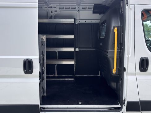 Used 2024 RAM ProMaster 3500 w/ Convenience Group FWD image 26