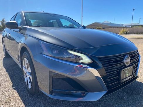 New 2025 Nissan Altima 2.5 S image 8