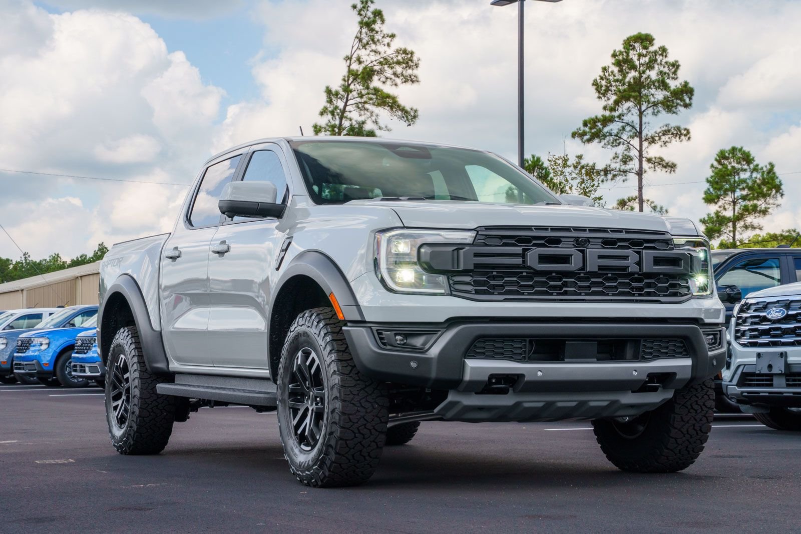 New 2026 Ford Ranger Raptor AWD/4WD image 1