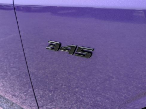 Used 2023 Dodge Challenger R/T w/ Plus Package image 9