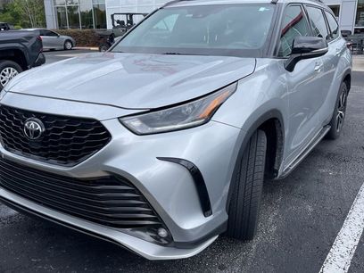 Used 2021 Toyota Highlander XSE