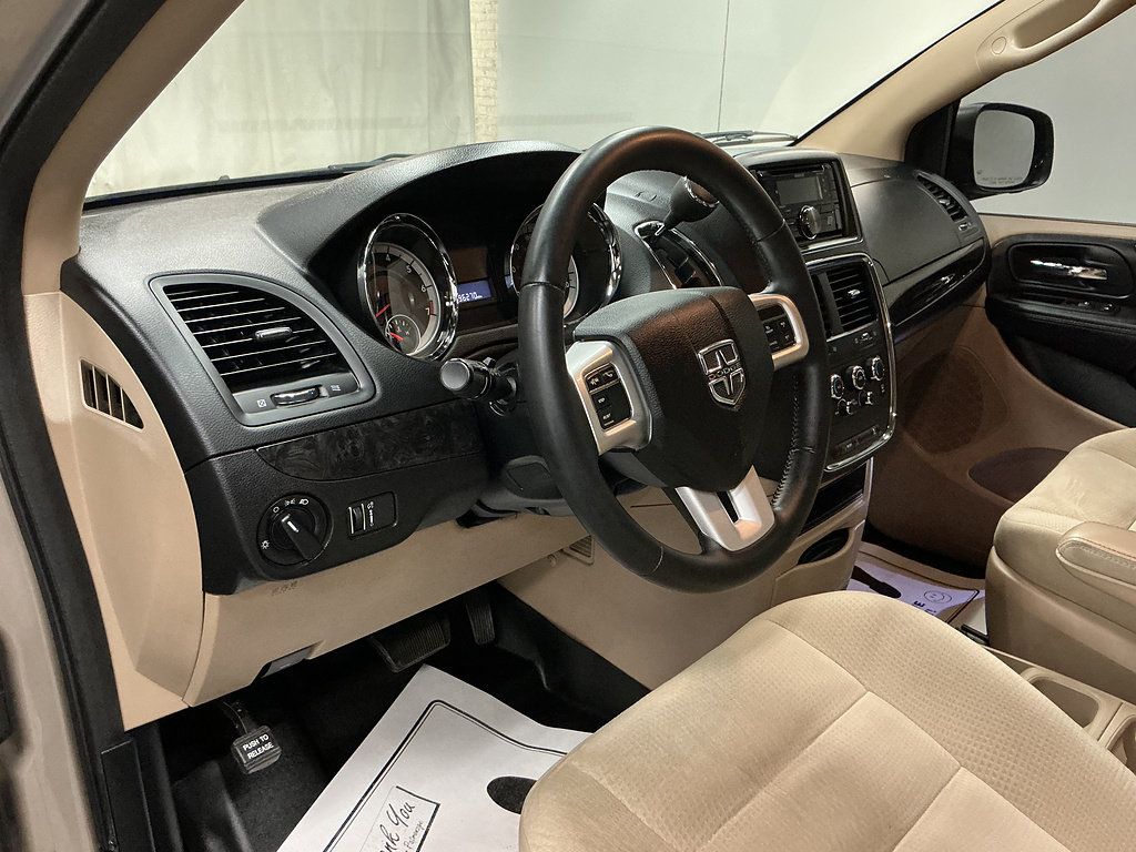 Used 2014 Dodge Grand Caravan SE w/ Quick Order Package 29E SE FWD image 10