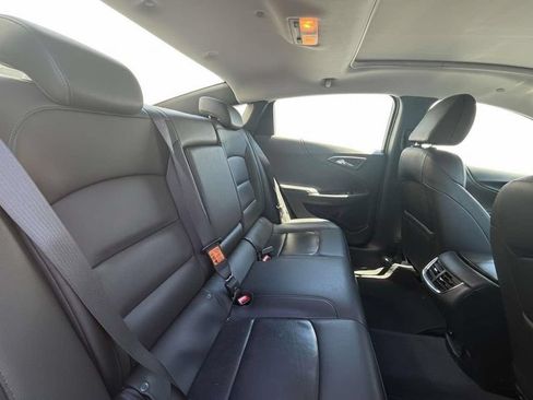 Used 2023 Chevrolet Malibu LT w/ Redline Edition FWD image 10