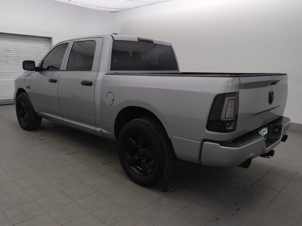 Used 2019 RAM 1500 Express w/ Express Value Package RWD image 3