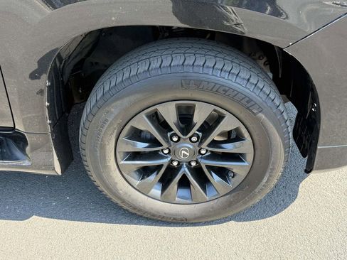 Used 2023 Lexus GX 460 Premium w/ Premium Package AWD/4WD image 7