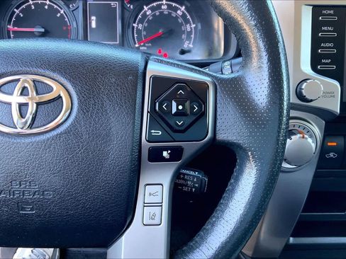 Used 2022 Toyota 4Runner SR5 RWD image 21
