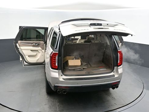 Used 2021 GMC Yukon Denali w/ LPO, Illumination Package image 46