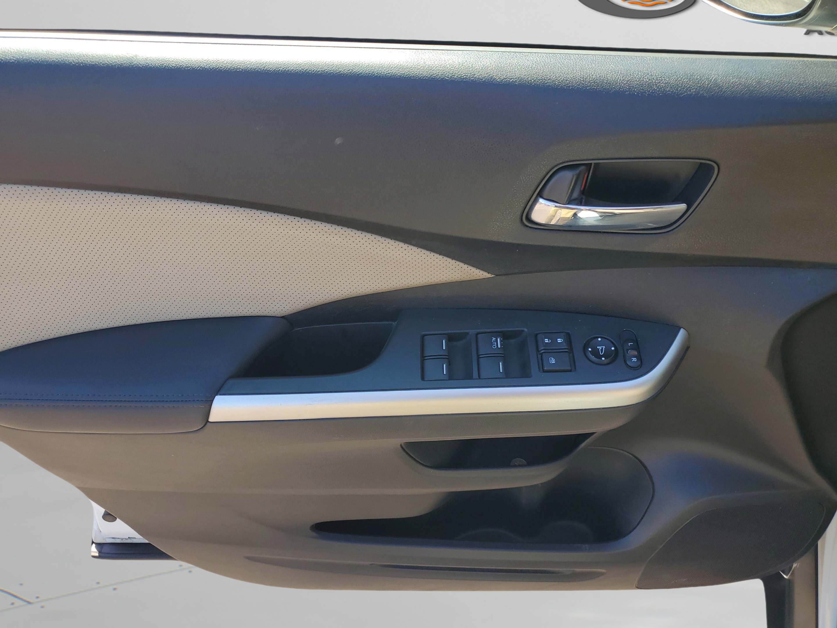 Used 2015 Honda CR-V EX-L image 30