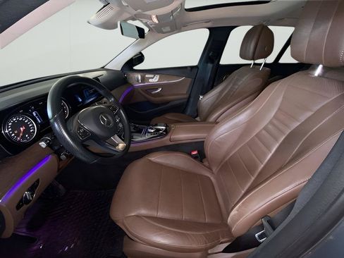 Used 2017 Mercedes-Benz E 400 4MATIC Wagon image 28