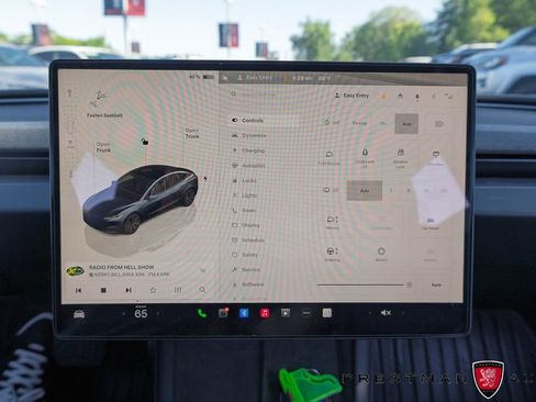 Used 2025 Tesla Model 3 Long Range RWD image 28