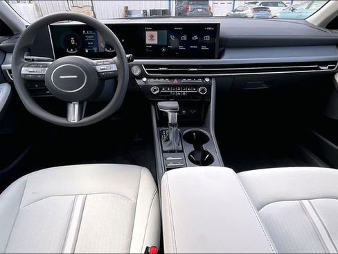 New 2026 Hyundai Sonata SE FWD image 5