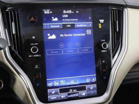 Used 2024 Subaru Outback Limited image 34