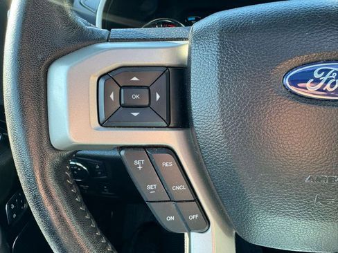Used 2018 Ford F150 Lariat w/ Equipment Group 502A Luxury image 35
