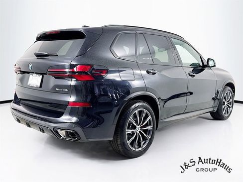 Used 2025 BMW X5 xDrive40i w/ M Sport Package image 7
