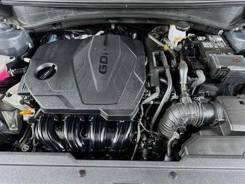 Used 2024 Kia Sportage EX image 33